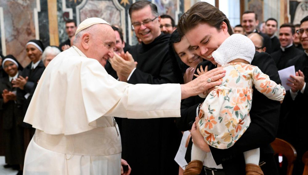 Papa Franjo: Bog poziva ponajviše poradi služenja najranjivijima