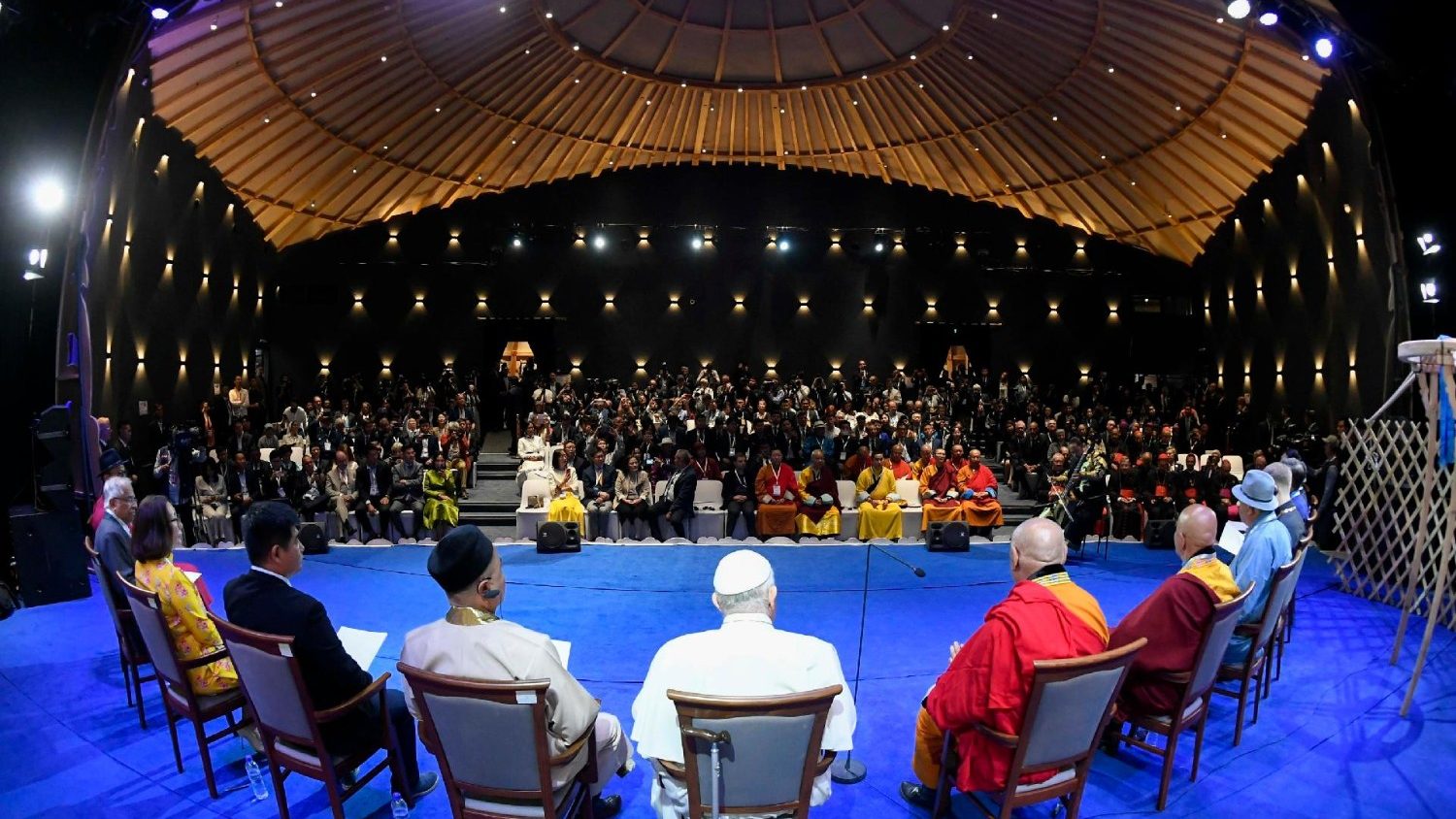 Papina poruka u Mongolji: Religije su u službi dobra, neka njeguju dijalog, slogu i nadu