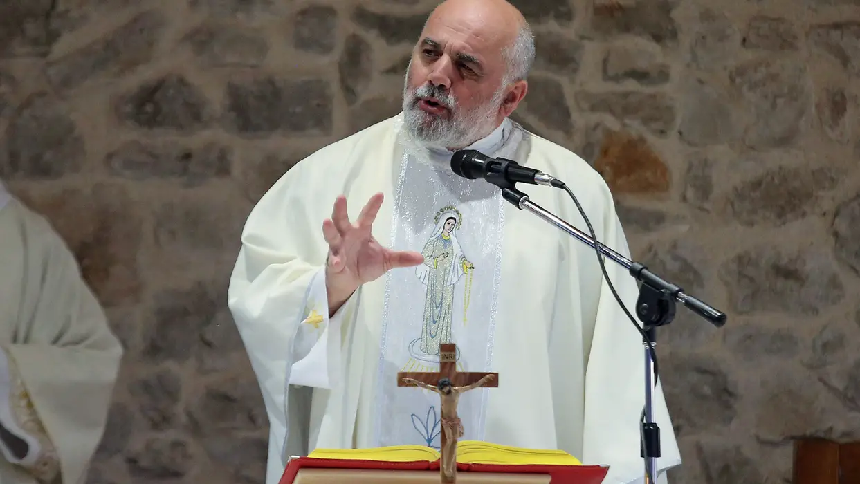 Zašto je nekim hrvatskim svećenicima teško osuditi nasilje nad ženama?