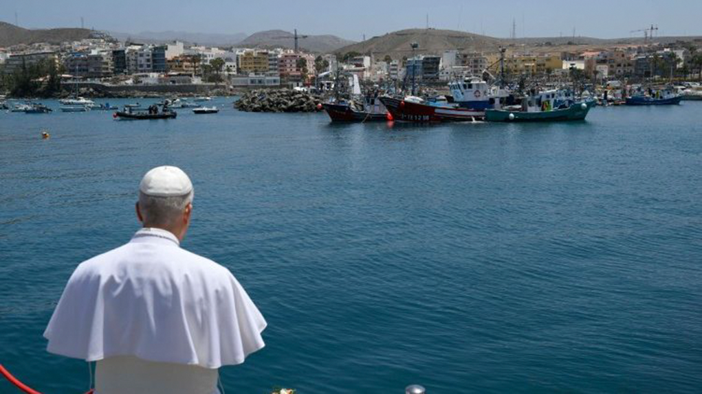 Biskup Tenerifa: Papa nas poziva rušiti zidove ravnodušnosti